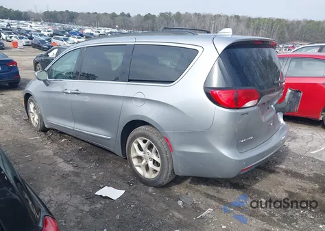 2017 Chrysler Pacifica Touring-L из США, поврежденный, VIN 2C4RC1BG5HR654511